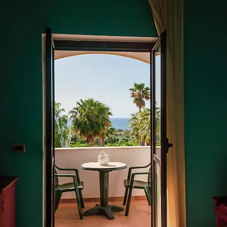 Rezort Costa Degli Dei Capo Vaticano