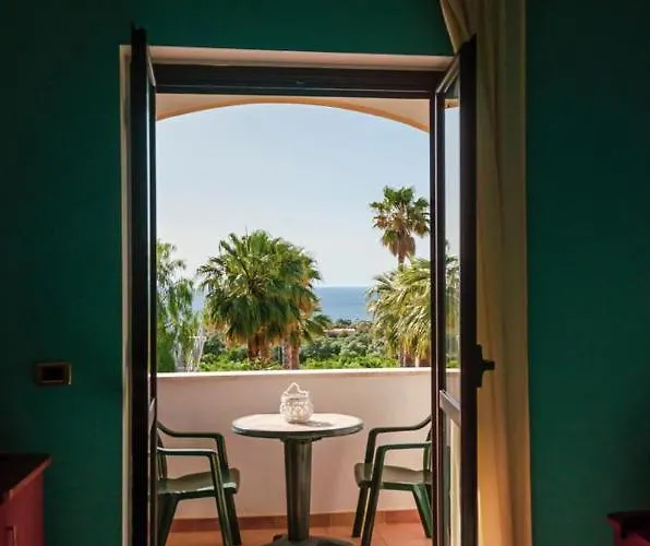 Resort Costa Degli Dei Capo Vaticano