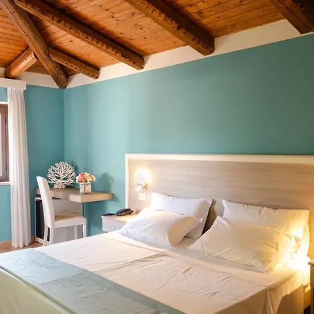 Resort Costa Degli Dei *