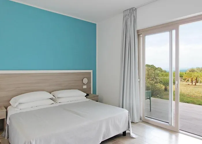 Costa Degli Dei Resort *